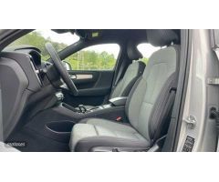 Volvo XC40 2.0 B3 CORE AUTO 5P de 2024 con 30.300 Km por 32.900 EUR. en Vizcaya