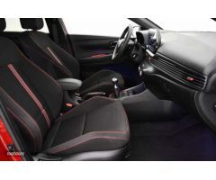 Hyundai i20 1.2 MPI N Line de 2024 con 7.378 Km por 19.990 EUR. en A Coruna