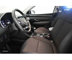 Hyundai Tucson 1.6 TGDI Klass 4x2 de 2024 con 26.125 Km por 24.990 EUR. en A Coruna