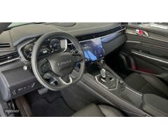 Lynk & Co 01 1.5 PHEV 6.6KW 261 5P de 2023 con 18.273 Km por 28.900 EUR. en Cordoba