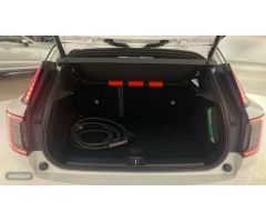 Volvo EX30 EX30 Plus, Single Motor Extended Range, Electrico de 2024 con 6.000 Km por 35.900 EUR. en