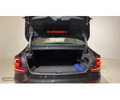Volvo S60 S60 Core, B4 Semihibrido, Gasolina de 2024 con 19.665 Km por 36.900 EUR. en Asturias