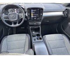 Volvo XC40 Momentum, D3 150 CV/320 Nm de 2020 con 68.175 Km por 28.500 EUR. en Badajoz