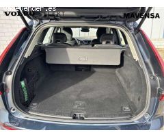 Volvo XC 60 Core, B4 Mild Hybrid, Diesel de 2023 con 23.203 Km por 44.500 EUR. en Badajoz