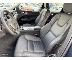 Volvo XC 60 Core, B4 Mild Hybrid, Diesel de 2023 con 23.203 Km por 44.500 EUR. en Badajoz