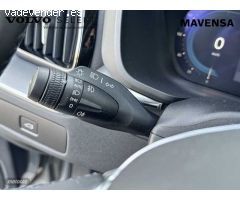 Volvo XC 60 Core, B4 Mild Hybrid, Diesel de 2024 con 8 Km por 46.900 EUR. en Badajoz