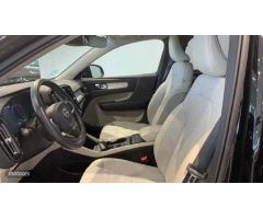 Volvo XC40 2.0 D3 BUSINESS PLUS AUTO 150 5P de 2020 con 71.826 Km por 27.900 EUR. en Ciudad Real
