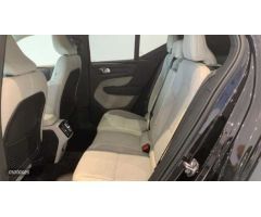 Volvo XC40 2.0 D3 BUSINESS PLUS AUTO 150 5P de 2020 con 71.826 Km por 27.900 EUR. en Ciudad Real
