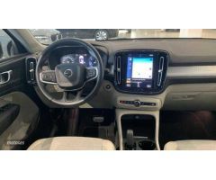 Volvo XC40 2.0 D3 BUSINESS PLUS AUTO 150 5P de 2020 con 71.826 Km por 27.900 EUR. en Ciudad Real