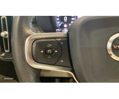 Volvo XC40 2.0 D3 BUSINESS PLUS AUTO 150 5P de 2020 con 71.826 Km por 27.900 EUR. en Ciudad Real