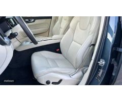 Volvo XC 60 2.0 T4 BUSINESS PLUS AUTO 190 5P de 2020 con 106.142 Km por 29.500 EUR. en Ciudad Real