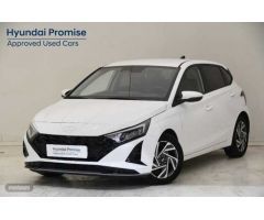 Hyundai i20 1.0 TGDI Klass 100 de 2024 con 13.754 Km por 18.900 EUR. en Granada