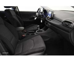 Hyundai i30 1.0 TGDI Klass LR 48V 120 de 2024 con 17.674 Km por 20.000 EUR. en Granada
