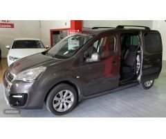 Peugeot Partner PEUGEOT PARTNER TEPEE OUTDOOR 1600 100 CV HDI de 2016 con 162.108 Km por 12.900 EUR.