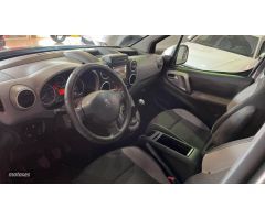 Peugeot Partner PEUGEOT PARTNER TEPEE OUTDOOR 1600 100 CV HDI de 2016 con 162.108 Km por 12.900 EUR.