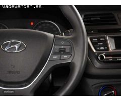 Hyundai i20 1.2 Fresh de 2017 con 71.500 Km por 10.990 EUR. en Cadiz
