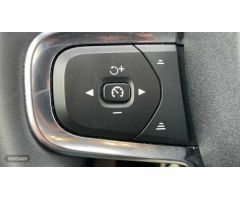 Volvo XC40 2.0 B3 CORE AUTO 5P de 2024 con 29.200 Km por 33.900 EUR. en Vizcaya