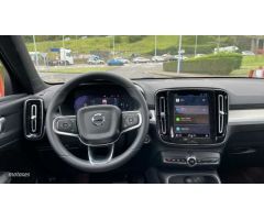 Volvo XC40 2.0 B3 CORE AUTO 5P de 2024 con 27.079 Km por 33.900 EUR. en Vizcaya