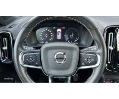 Volvo XC40 1.5 T5 R-DESIGN DCT 262 5P de 2020 con 106.955 Km por 28.900 EUR. en Malaga