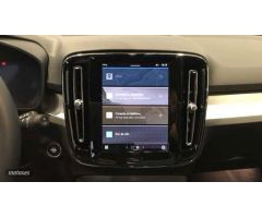 Volvo XC40 XC40 Core, B3 Mild Hybrid, Gasolina de 2025 con 988 Km por 39.990 EUR. en Ourense
