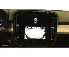 Volvo XC40 XC40 Core, B3 Mild Hybrid, Gasolina de 2025 con 988 Km por 39.990 EUR. en Ourense