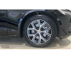 Volvo S60 S60 Core, B4 Semihibrido, Gasolina de 2024 con 21.967 Km por 36.990 EUR. en Ourense