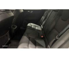 Volvo XC 60 XC60 Core, B4 Mild Hybrid, Diesel de 2023 con 28.336 Km por 42.990 EUR. en Ourense