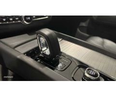 Volvo XC 60 XC60 Core, B4 Mild Hybrid, Diesel de 2023 con 28.336 Km por 42.990 EUR. en Ourense