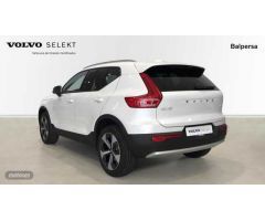Volvo XC40 XC40 Core, B3 Mild Hybrid, Gasolina de 2025 con 10 Km por 46.900 EUR. en Ourense