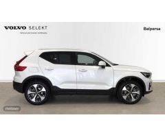 Volvo XC40 XC40 Core, B3 Mild Hybrid, Gasolina de 2025 con 10 Km por 46.900 EUR. en Ourense