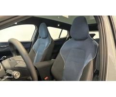 Volvo EX30 EX30 Plus, Single Motor Extended Range, Electrico de 2024 con 10 Km por 42.990 EUR. en Ou