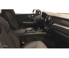 Volvo XC 60 XC60 Core, B4 Mild Hybrid, Diesel de 2024 con 3 Km por 47.990 EUR. en Ourense