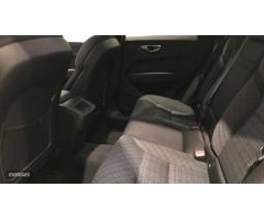 Volvo XC 60 XC60 Core, B4 Mild Hybrid, Diesel de 2024 con 3 Km por 47.990 EUR. en Ourense