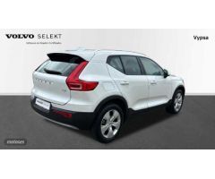 Volvo XC40 1.5 T2 MOMENTUM PRO AUTO 129 5P de 2022 con 48.738 Km por 27.900 EUR. en Cordoba