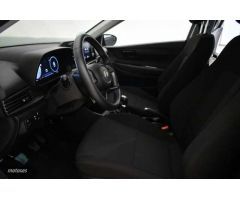 Hyundai i20 1.2 MPI Klass de 2024 con 8.099 Km por 17.490 EUR. en Tarragona