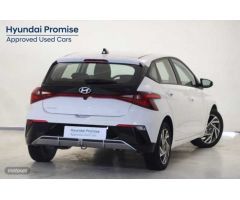 Hyundai i20 1.2 MPI Klass de 2024 con 7.266 Km por 17.490 EUR. en Tarragona