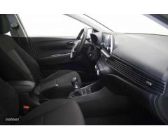 Hyundai i20 1.2 MPI Klass de 2024 con 7.266 Km por 17.490 EUR. en Tarragona