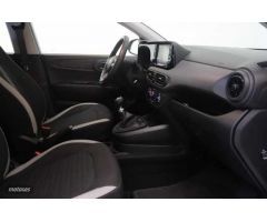 Hyundai i10 1.0 MPI Klass de 2023 con 14.829 Km por 14.990 EUR. en Tarragona