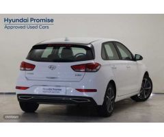 Hyundai i30 1.5 DPI Klass SLX 110 de 2024 con 6.298 Km por 19.490 EUR. en Tarragona