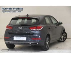 Hyundai i30 1.0 TGDI Klass LR 48V 120 de 2024 con 18.258 Km por 20.990 EUR. en Avila