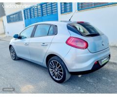 Fiat Bravo 1.9 jtd de 2008 con 200.000 Km por 3.800 EUR. en Sevilla