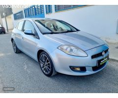 Fiat Bravo 1.9 jtd de 2008 con 200.000 Km por 3.800 EUR. en Sevilla