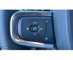 Volvo XC40 2.0 B3 CORE AUTO 5P de 2024 con 29.431 Km por 33.900 EUR. en Vizcaya