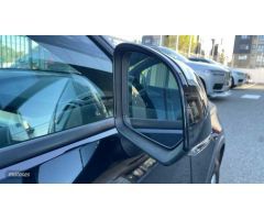 Volvo XC40 2.0 B3 CORE AUTO 5P de 2024 con 29.431 Km por 33.900 EUR. en Vizcaya
