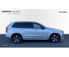 Volvo XC 90 R-Design, B5 AWD mild-hybrid, Siete asientos de 2021 con 89.900 Km por 47.900 EUR. en Vi