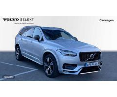 Volvo XC 90 R-Design, B5 AWD mild-hybrid, Siete asientos de 2021 con 89.900 Km por 47.900 EUR. en Vi