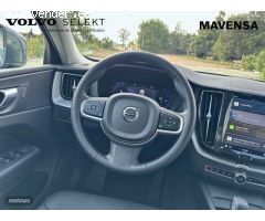 Volvo XC 60 Core, B4 Mild Hybrid, Diesel de 2023 con 37.495 Km por 42.900 EUR. en Badajoz