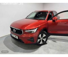 Volvo XC40 Core, B3 Mild Hybrid, Gasolina de 2024 con 27.382 Km por 34.500 EUR. en Badajoz