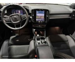 Volvo XC40 Core, B3 Mild Hybrid, Gasolina de 2024 con 27.382 Km por 34.500 EUR. en Badajoz