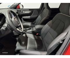 Volvo XC40 Core, B3 Mild Hybrid, Gasolina de 2024 con 27.382 Km por 34.500 EUR. en Badajoz